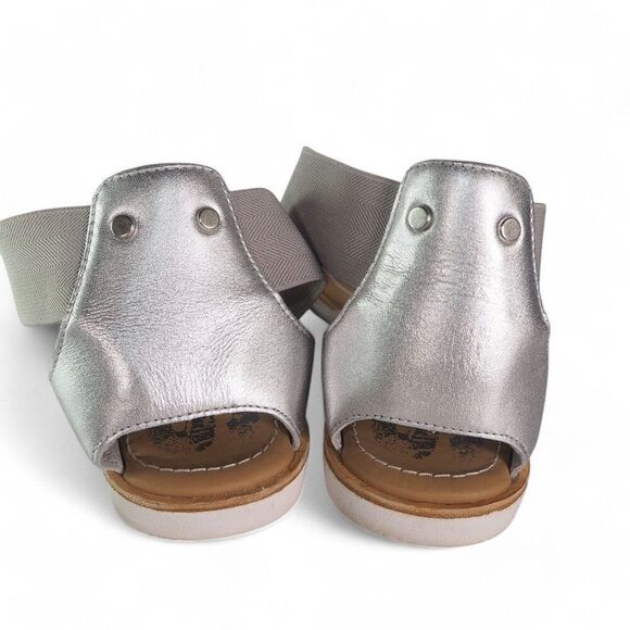 Sorel Ella Leather Open Toe Flat Strappy Sandals Silver NL3202-034 Women's 9.5 - Picture 5 of 11